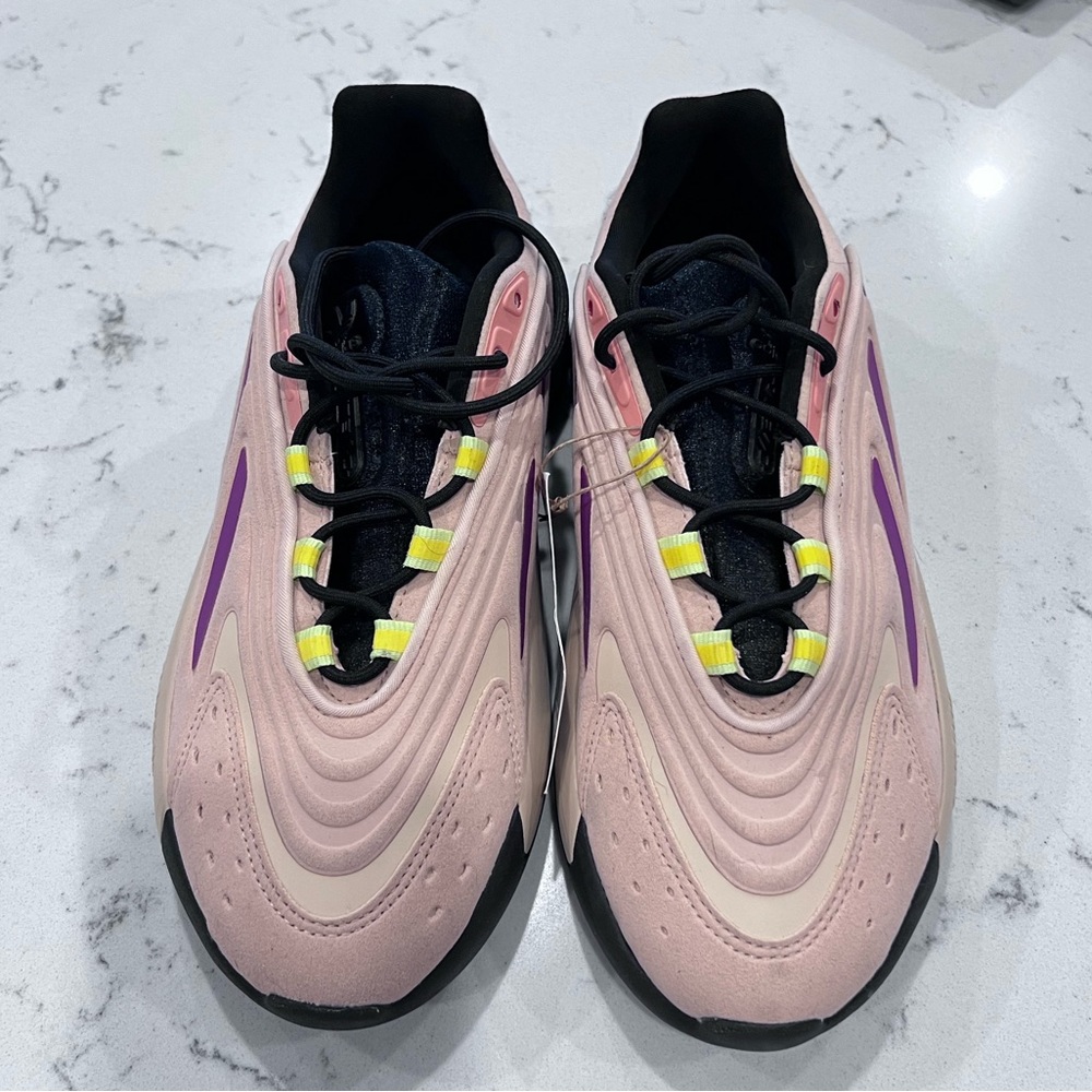 NWT - ADIDAS OZELIA WOMEN'S MULTI-COLORED